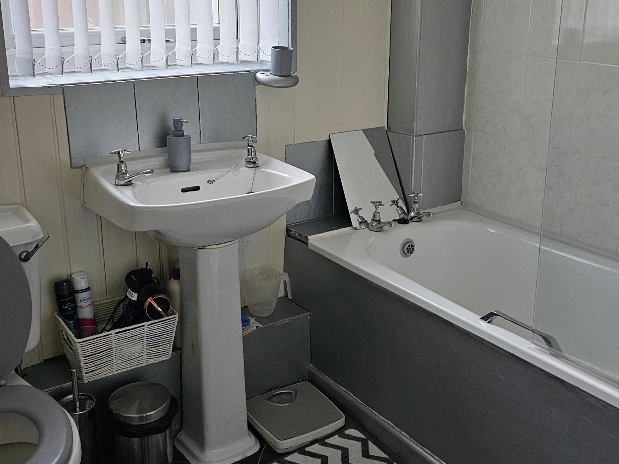 Open Planned Apartment Бёкенхэд Экстерьер фото